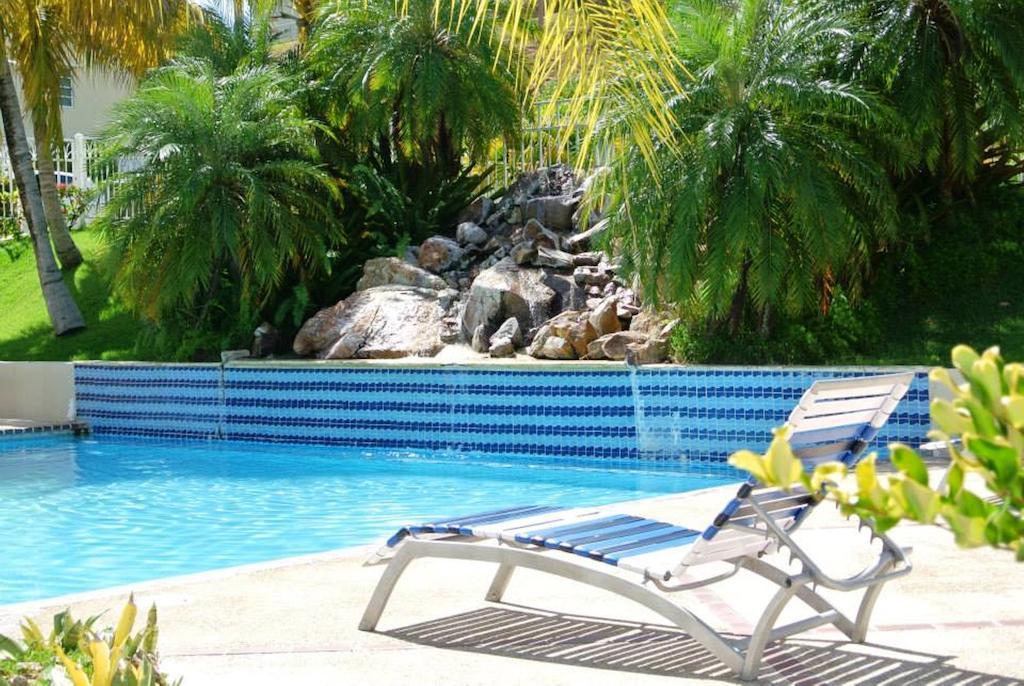 Sunrise Villa Maunabo Luaran gambar